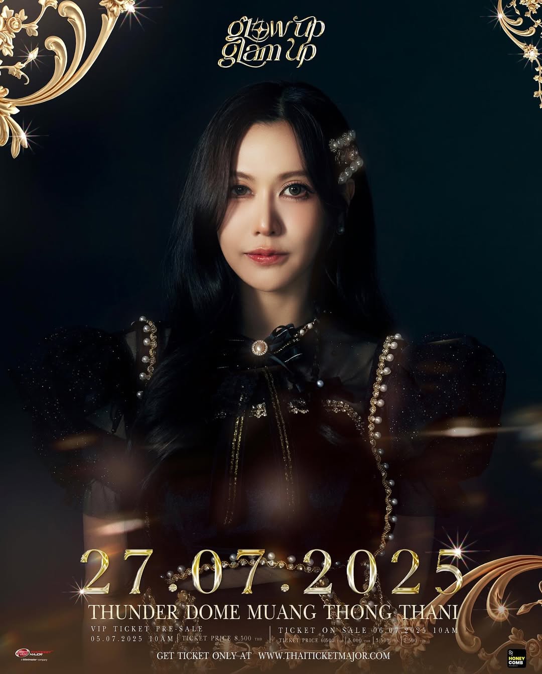 เนย - กานต์ธีรา วัชรทัศนกุล