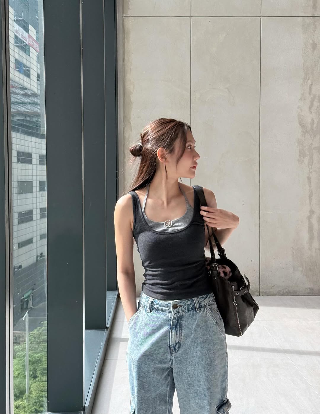 เนย - กานต์ธีรา วัชรทัศนกุล
