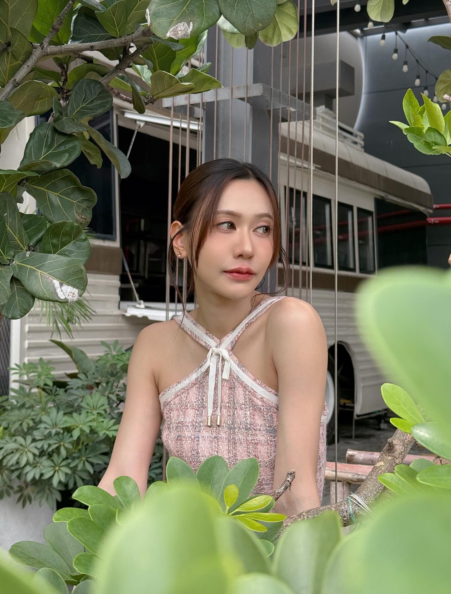 เนย - กานต์ธีรา วัชรทัศนกุล