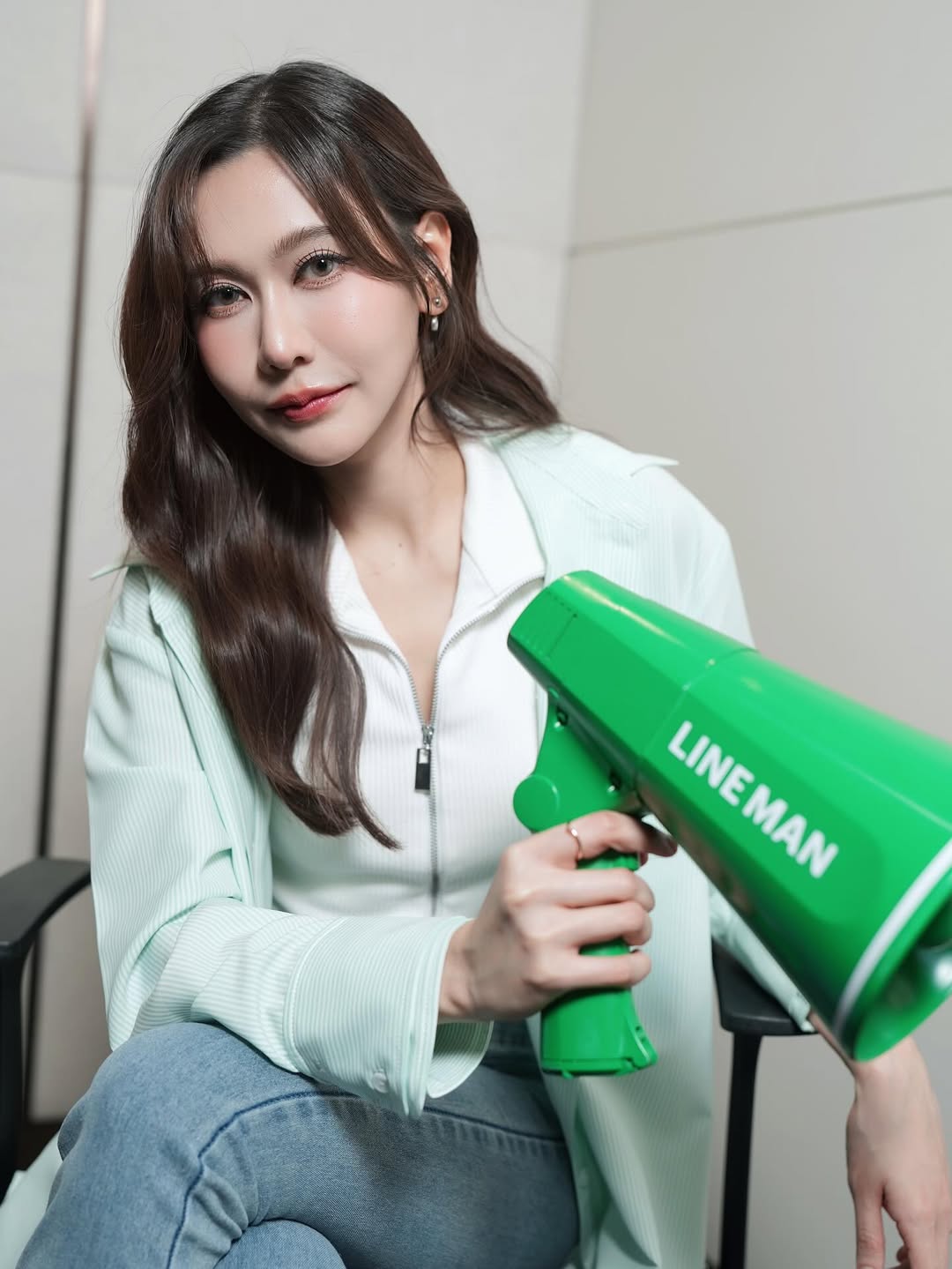 เนย - กานต์ธีรา วัชรทัศนกุล