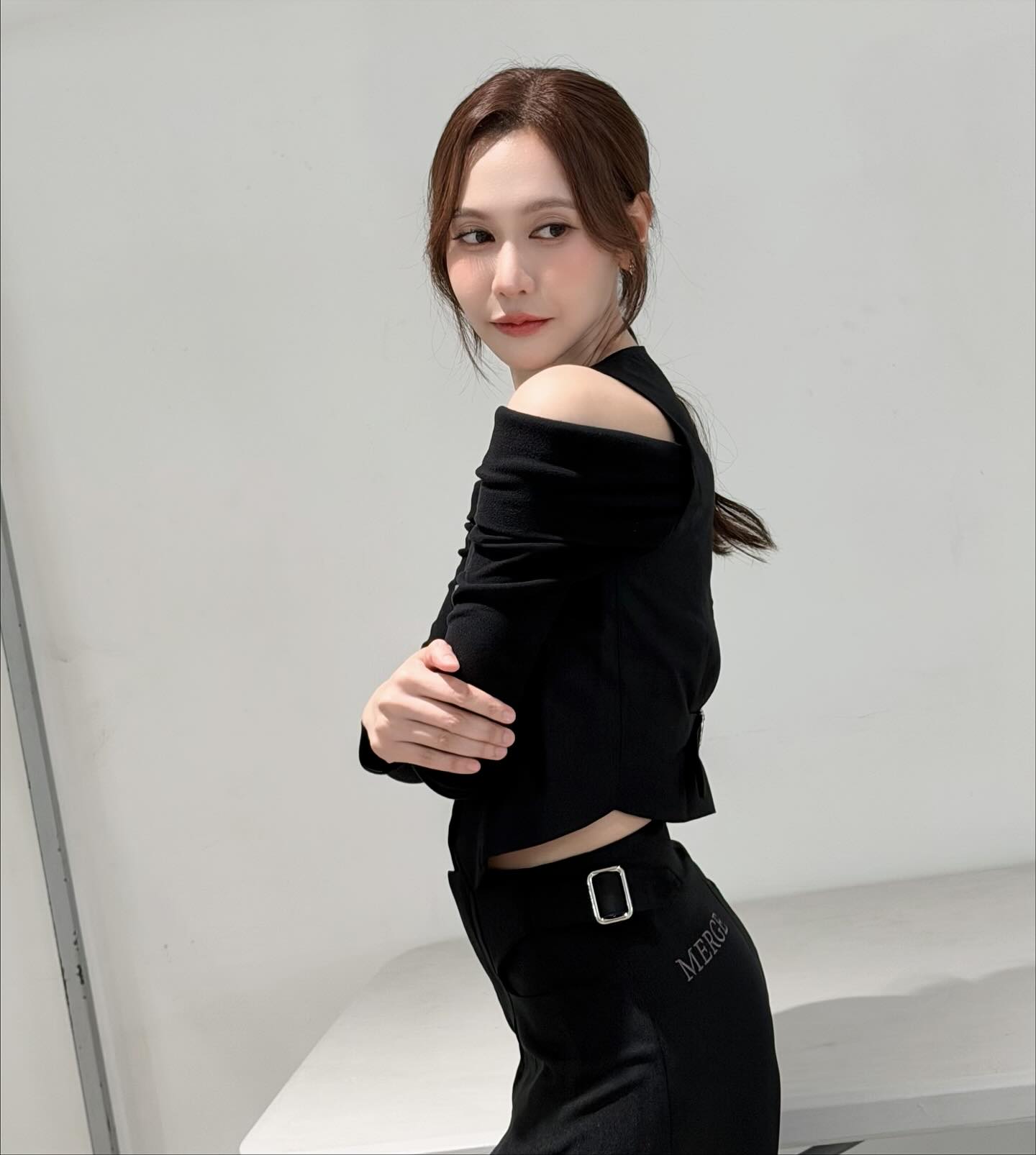 เนย - กานต์ธีรา วัชรทัศนกุล