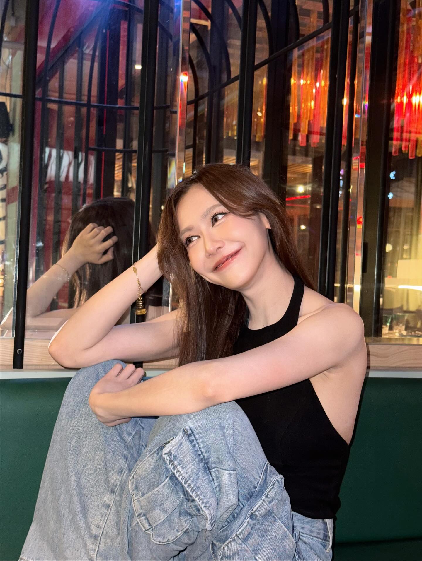 เนย - กานต์ธีรา วัชรทัศนกุล