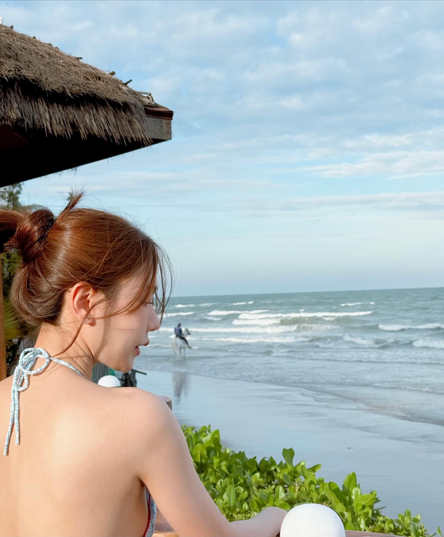 เนย - กานต์ธีรา วัชรทัศนกุล