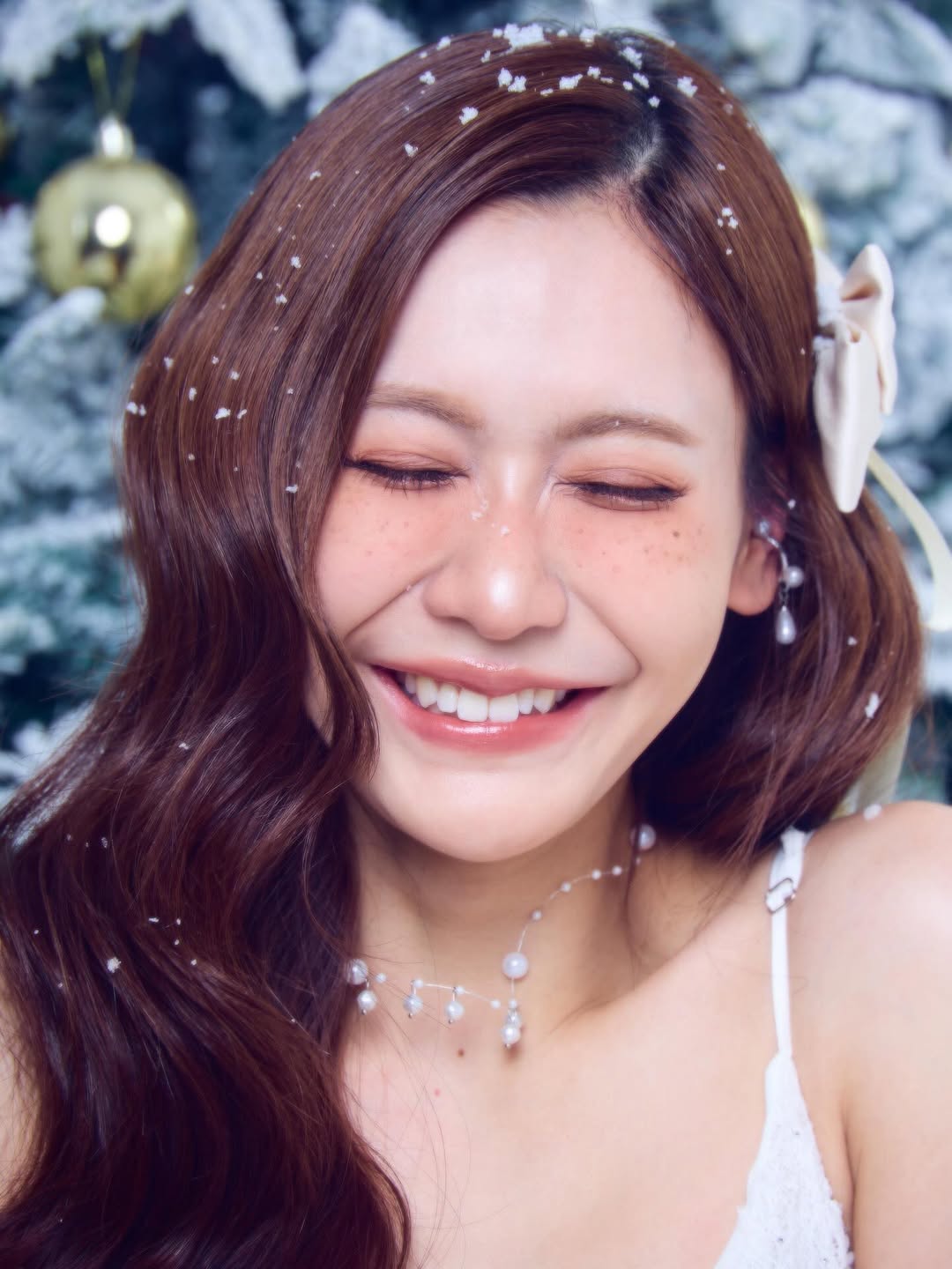 เนย - กานต์ธีรา วัชรทัศนกุล