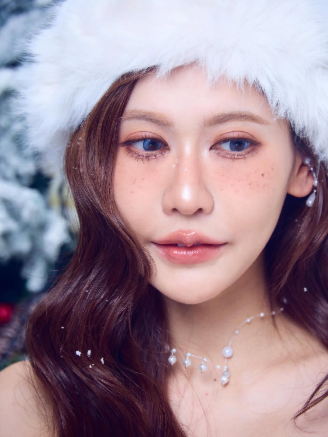 เนย - กานต์ธีรา วัชรทัศนกุล