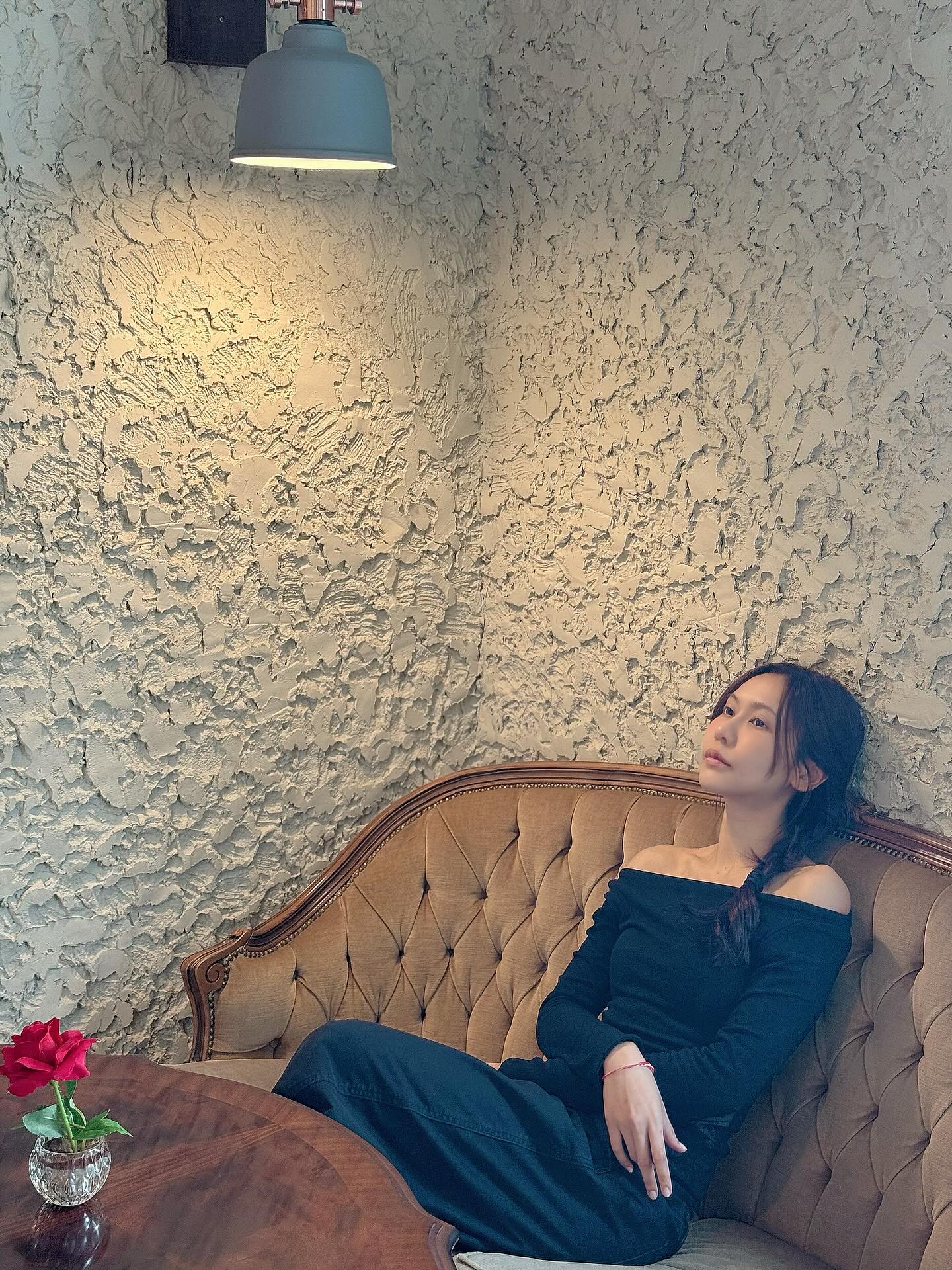 เนย - กานต์ธีรา วัชรทัศนกุล