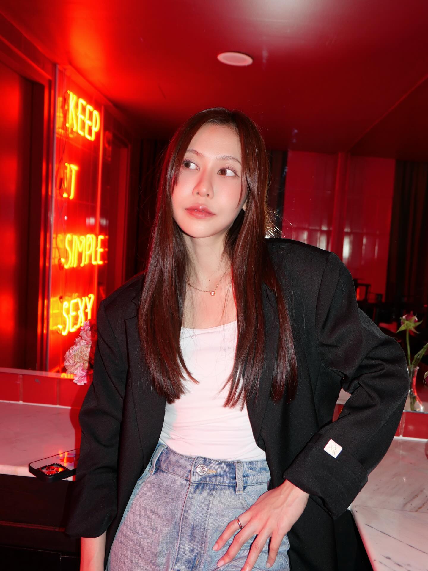 เนย - กานต์ธีรา วัชรทัศนกุล