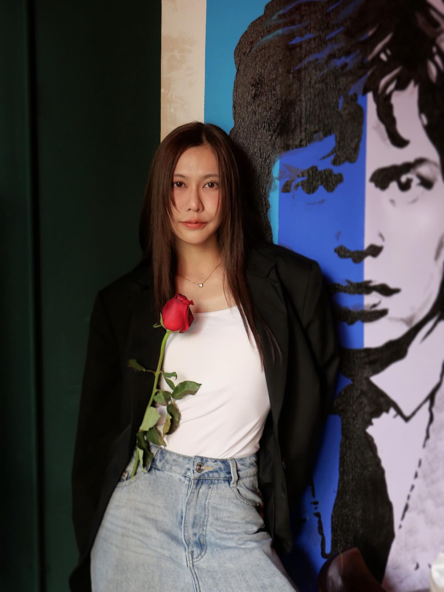 เนย - กานต์ธีรา วัชรทัศนกุล