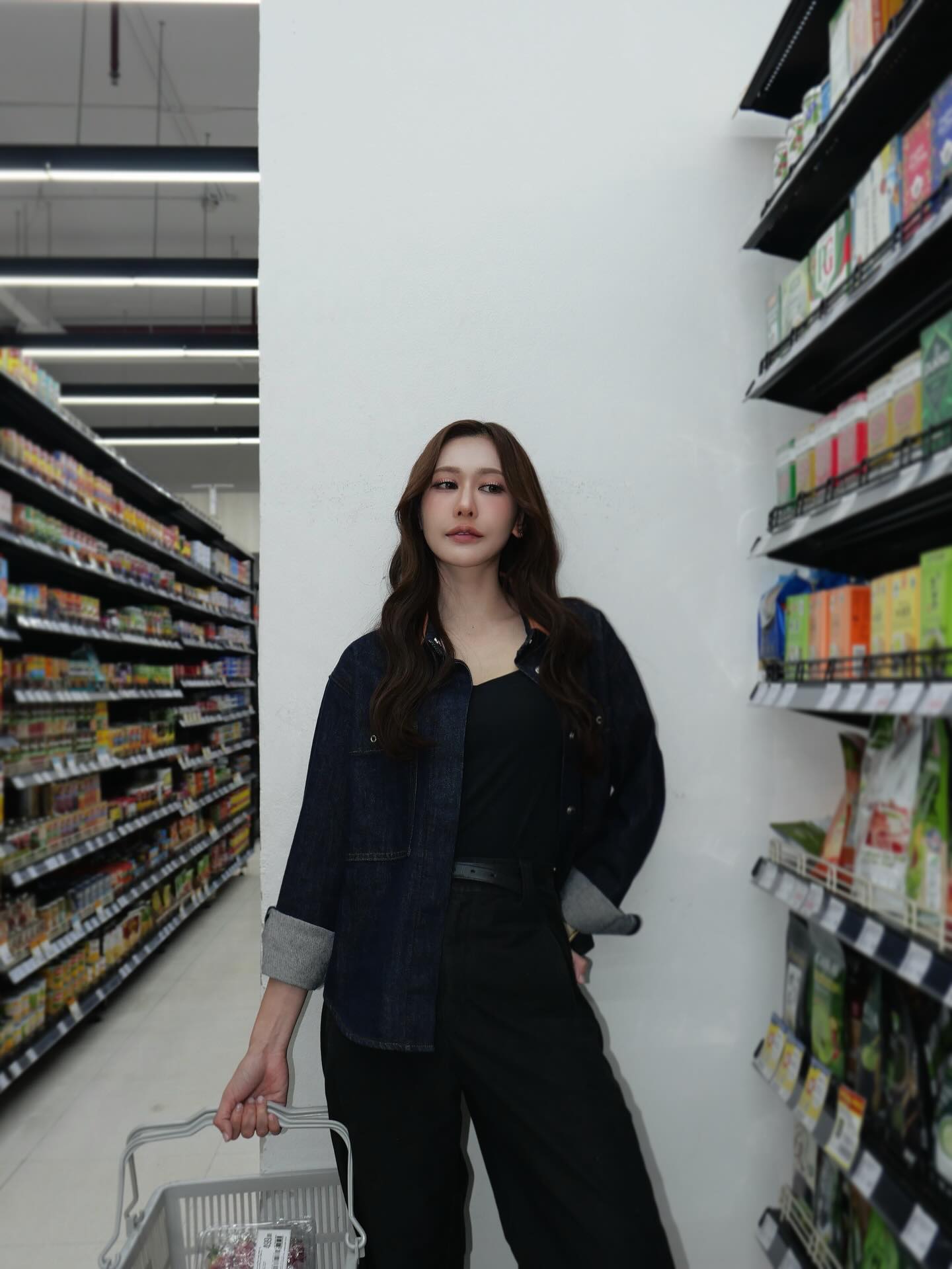 เนย - กานต์ธีรา วัชรทัศนกุล