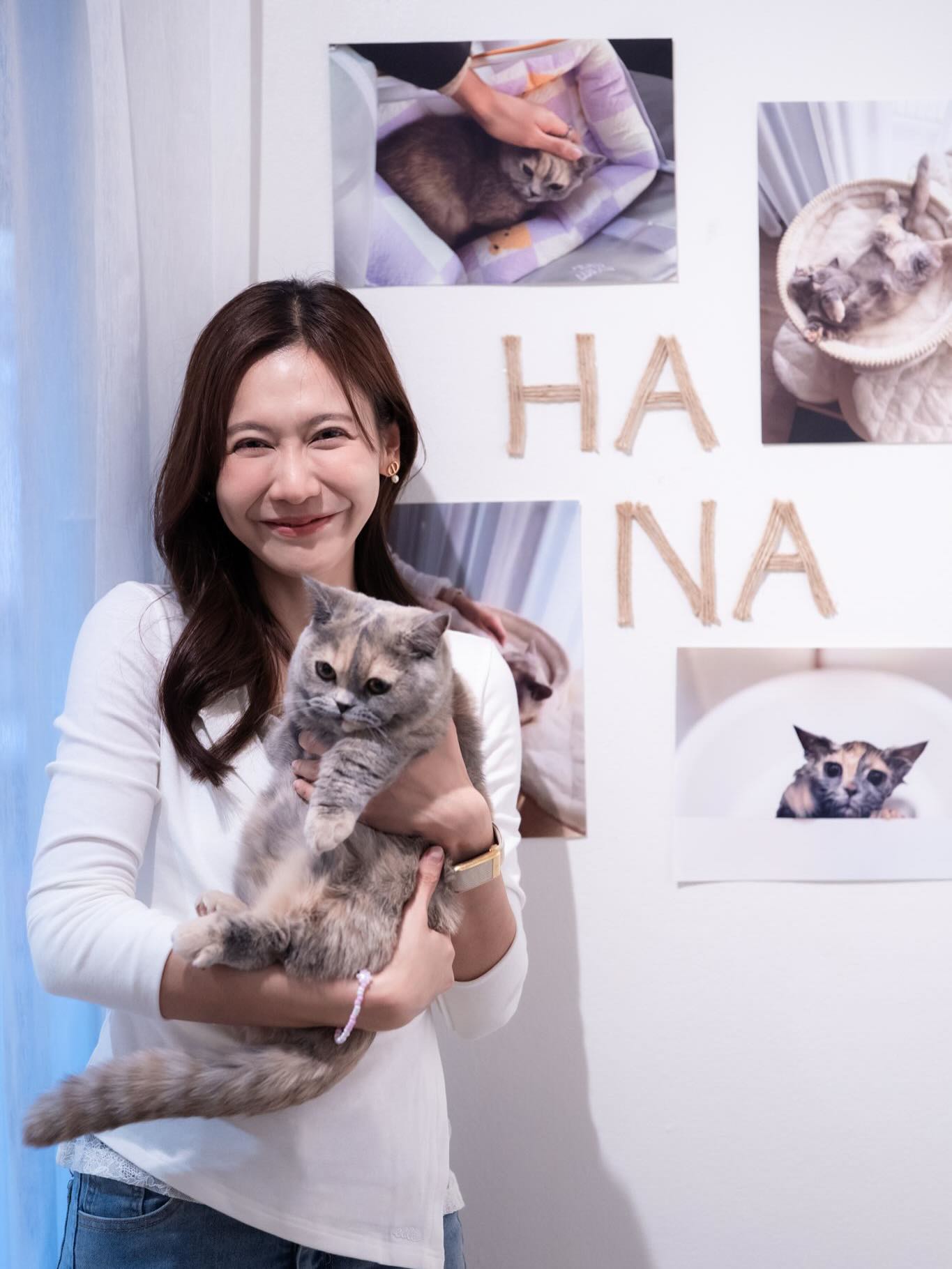 เนย - กานต์ธีรา วัชรทัศนกุล