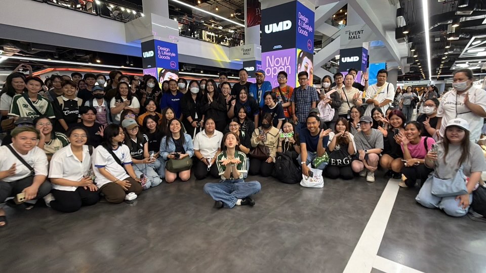 เนย - กานต์ธีรา วัชรทัศนกุล