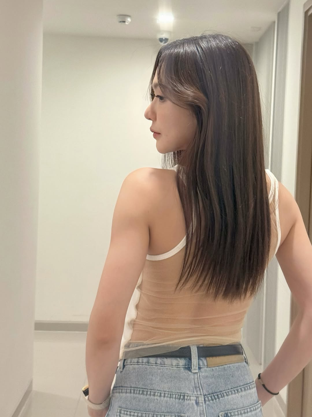 เนย - กานต์ธีรา วัชรทัศนกุล