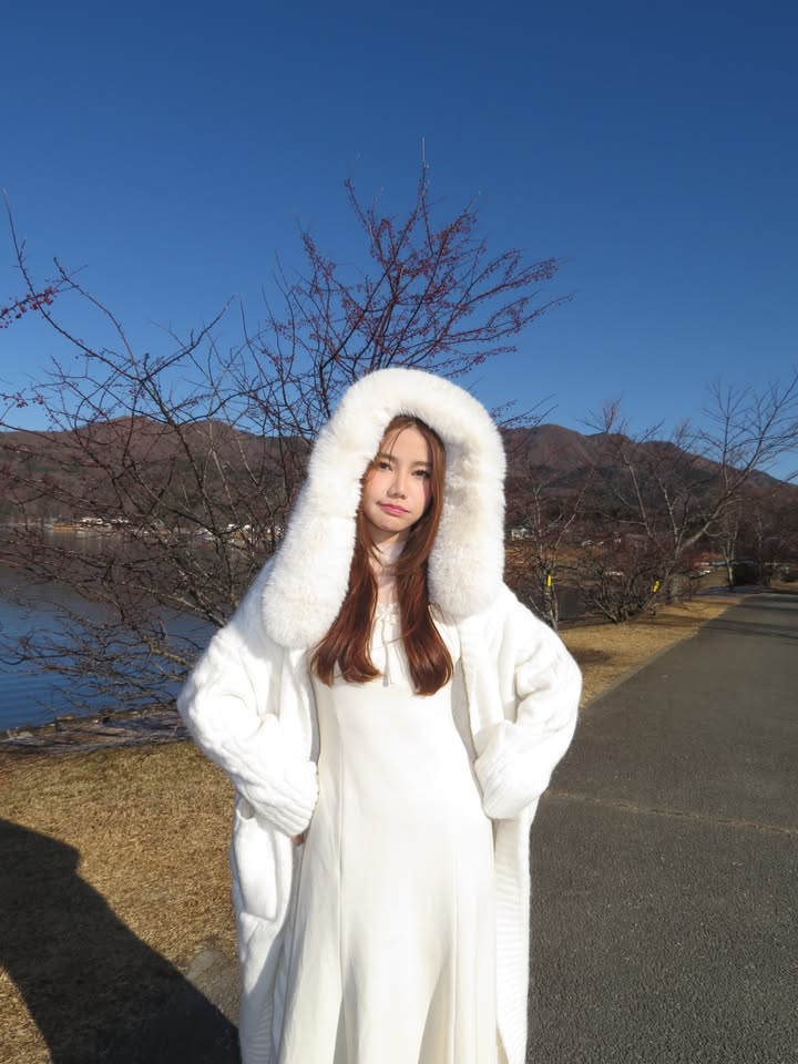 น้ำใส - พิชญาภา นาถา