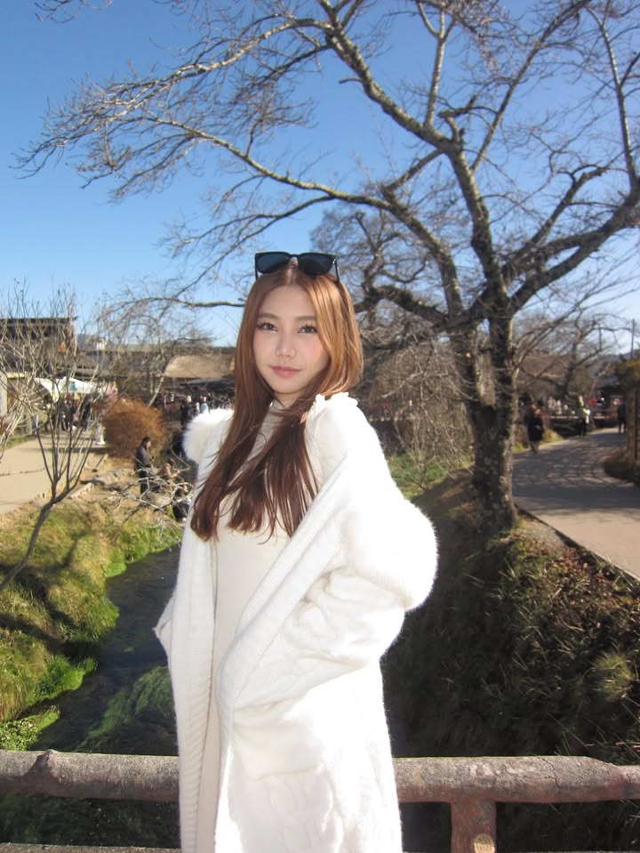 น้ำใส - พิชญาภา นาถา