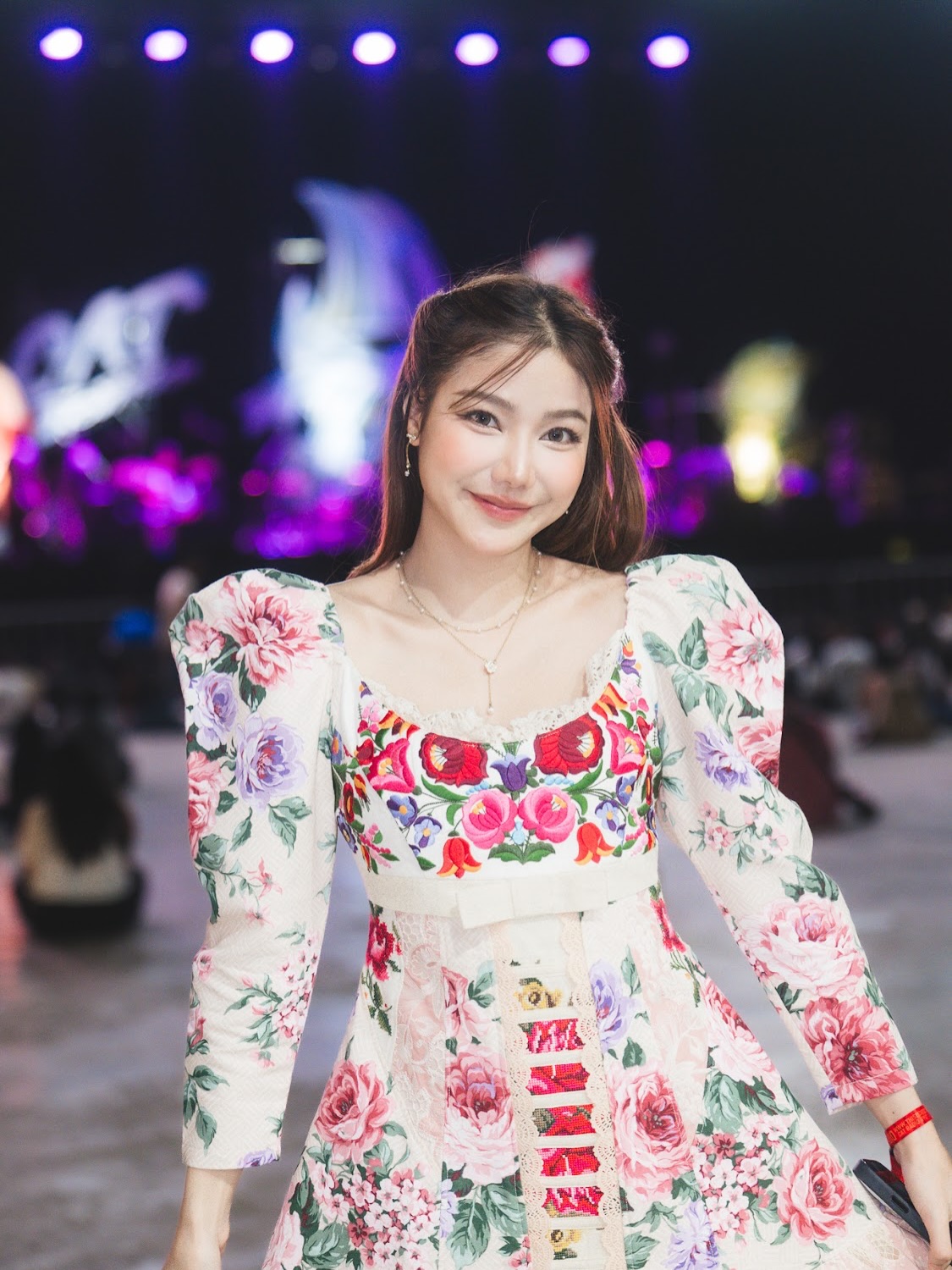 น้ำใส - พิชญาภา นาถา