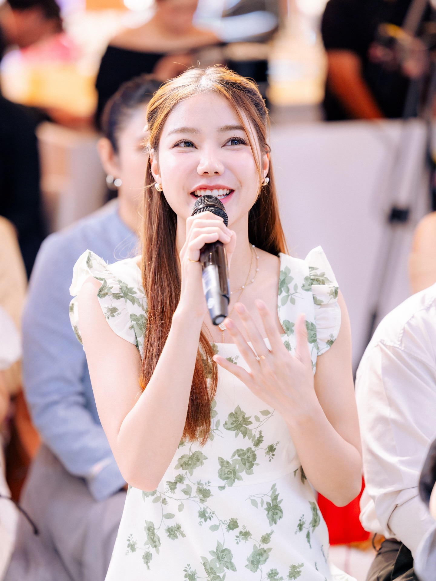 น้ำใส - พิชญาภา นาถา