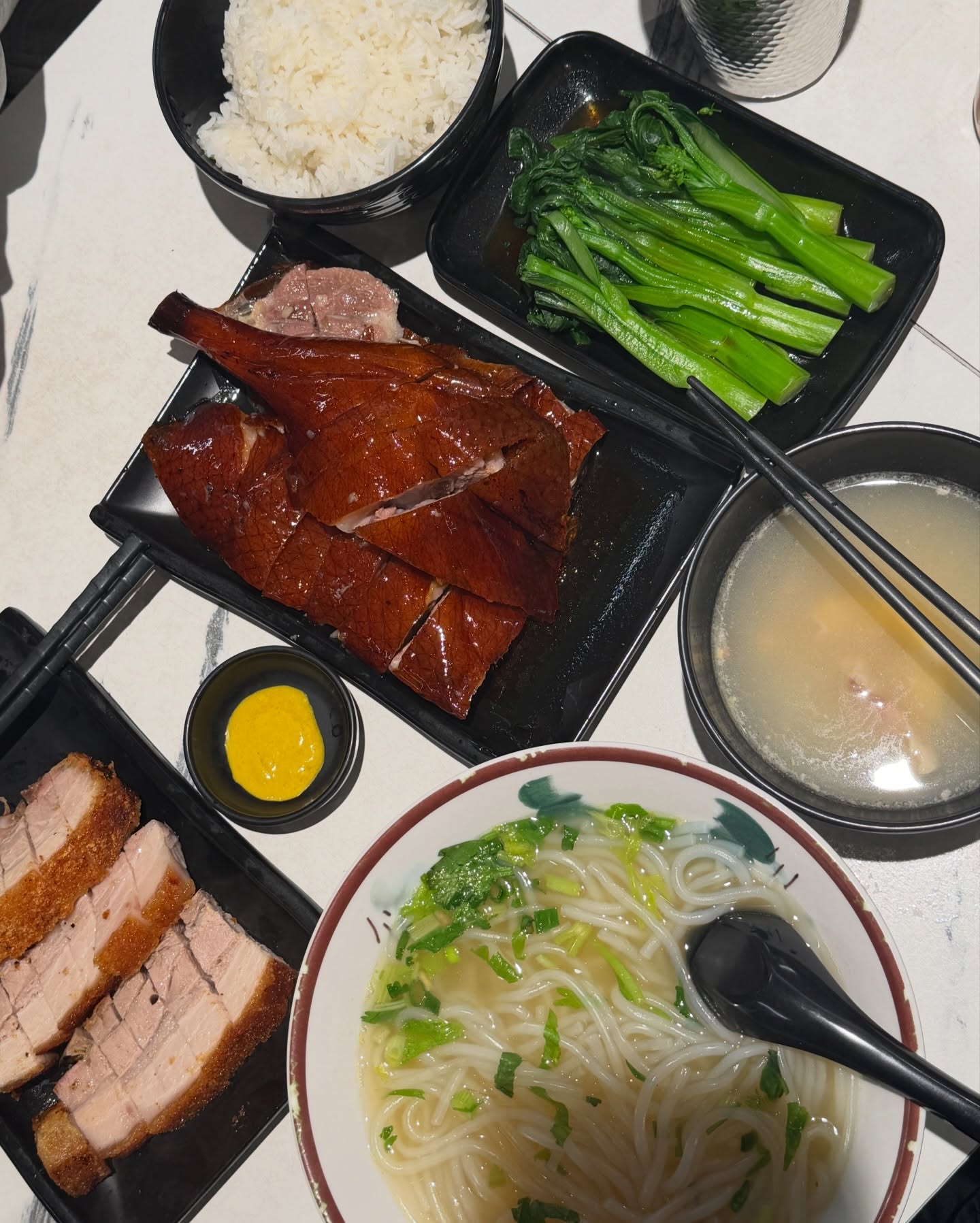 น้ำใส - พิชญาภา นาถา