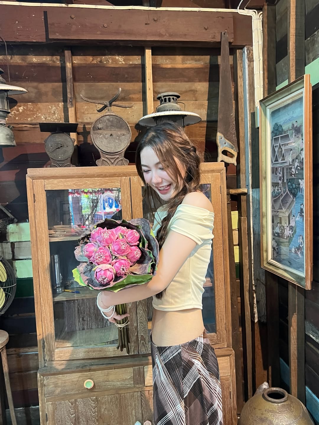 น้ำใส - พิชญาภา นาถา