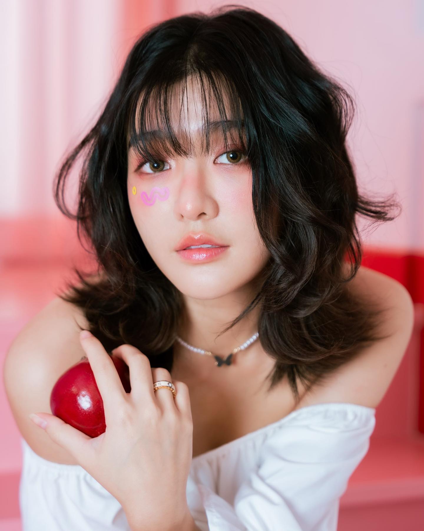 เจนนิษฐ์ โอ่ประเสริฐ