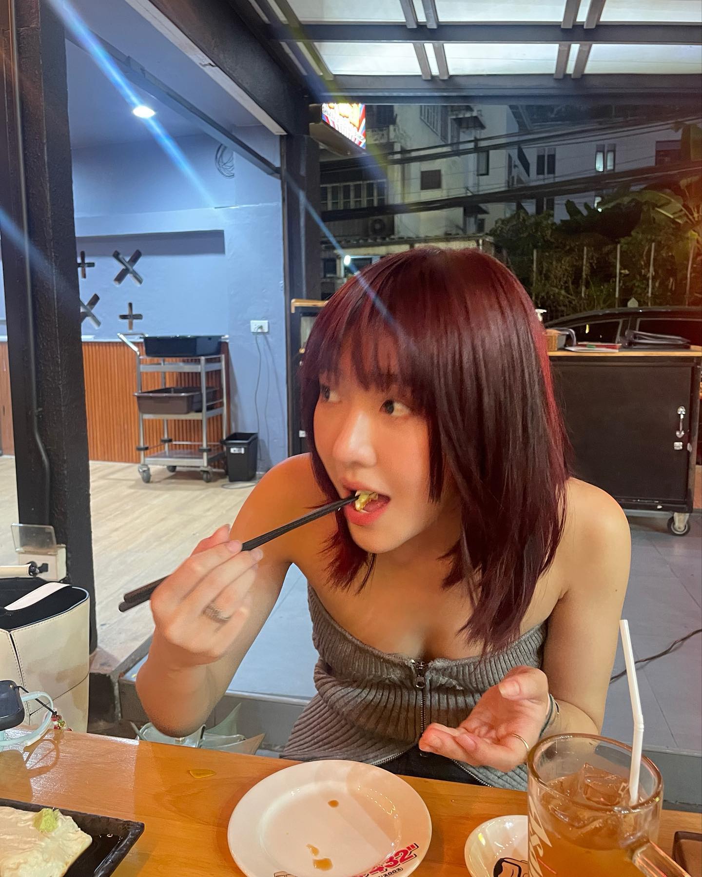 เจนนิษฐ์ โอ่ประเสริฐ