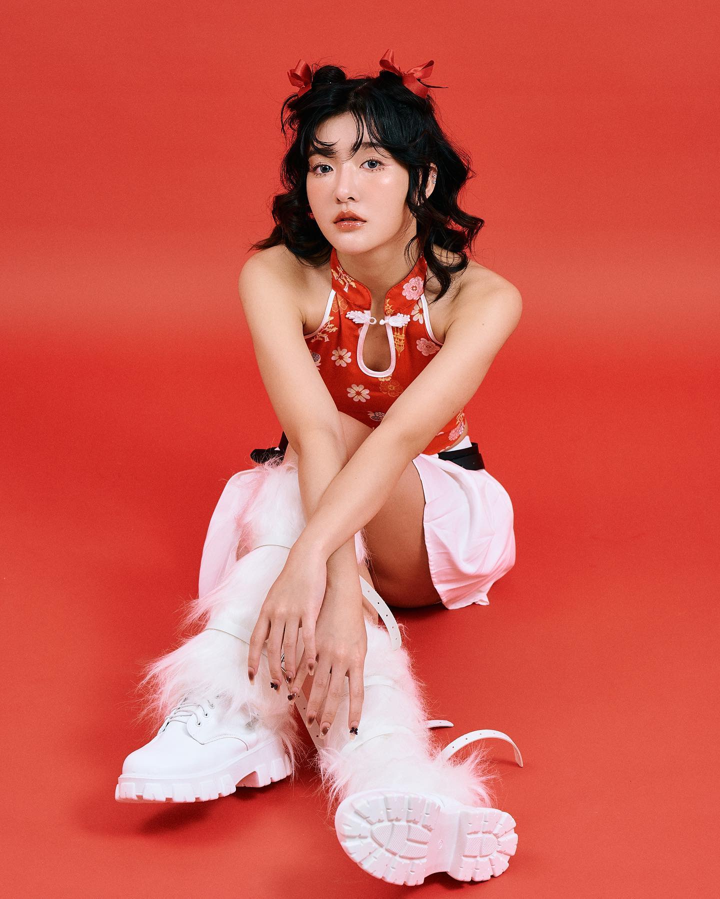 เจนนิษฐ์ โอ่ประเสริฐ