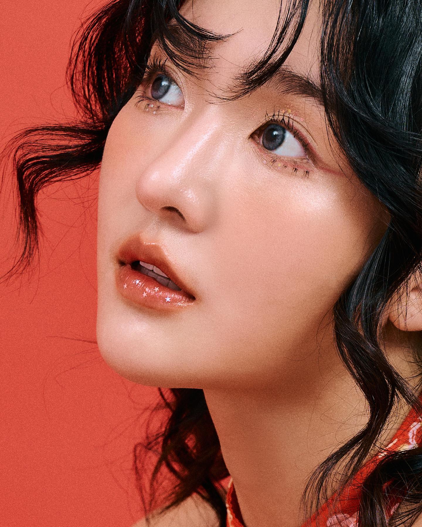 เจนนิษฐ์ โอ่ประเสริฐ