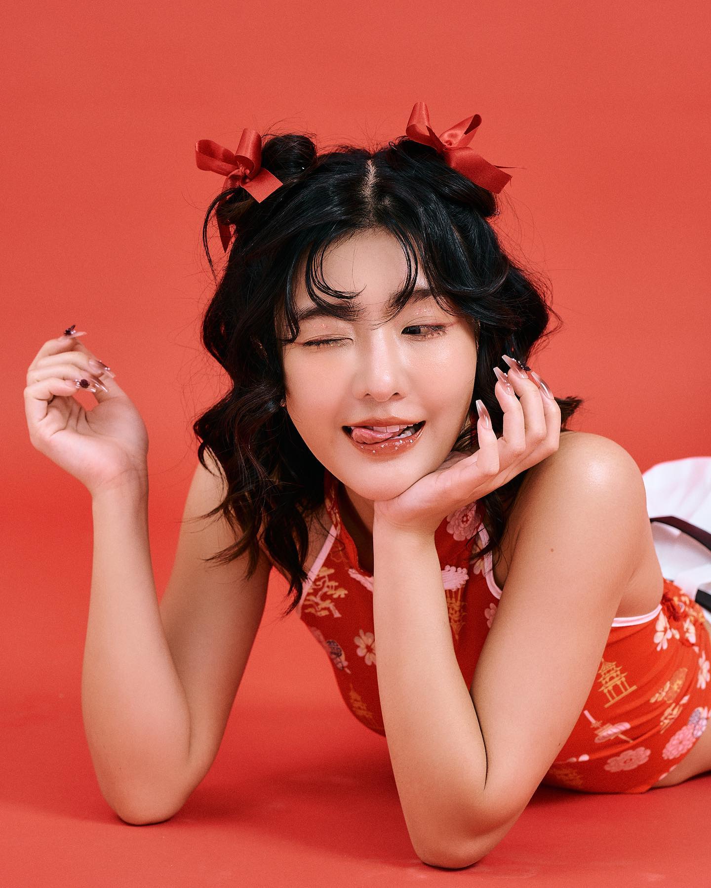 เจนนิษฐ์ โอ่ประเสริฐ