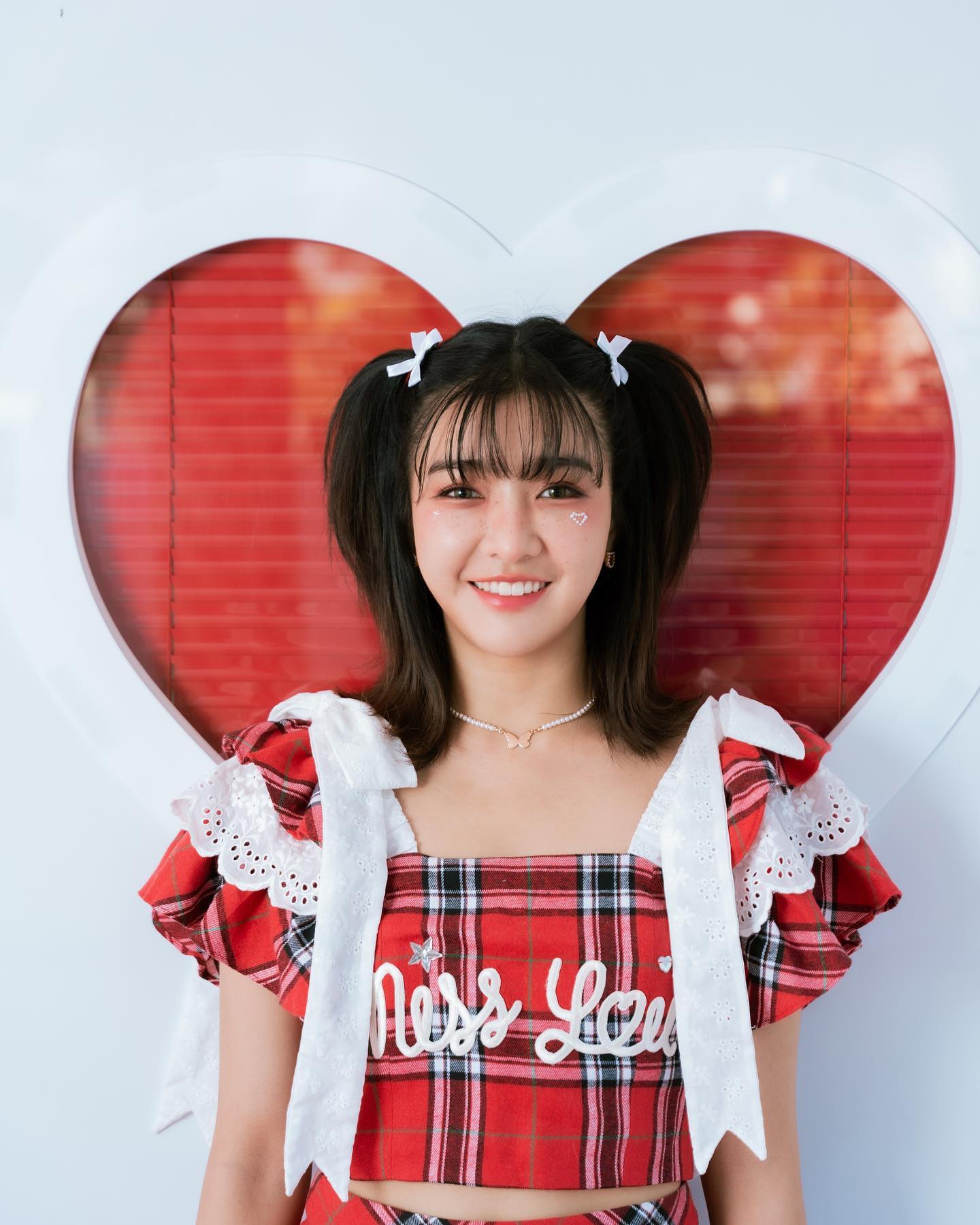 เจนนิษฐ์ โอ่ประเสริฐ