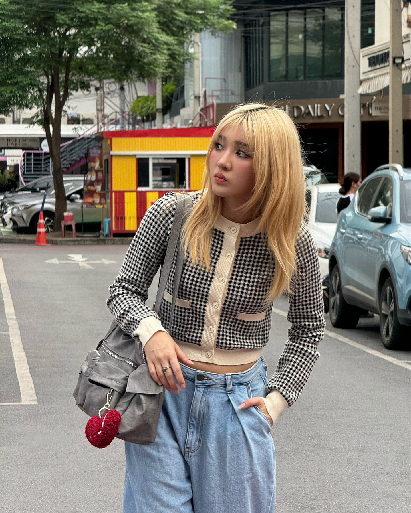 เจนนิษฐ์ โอ่ประเสริฐ