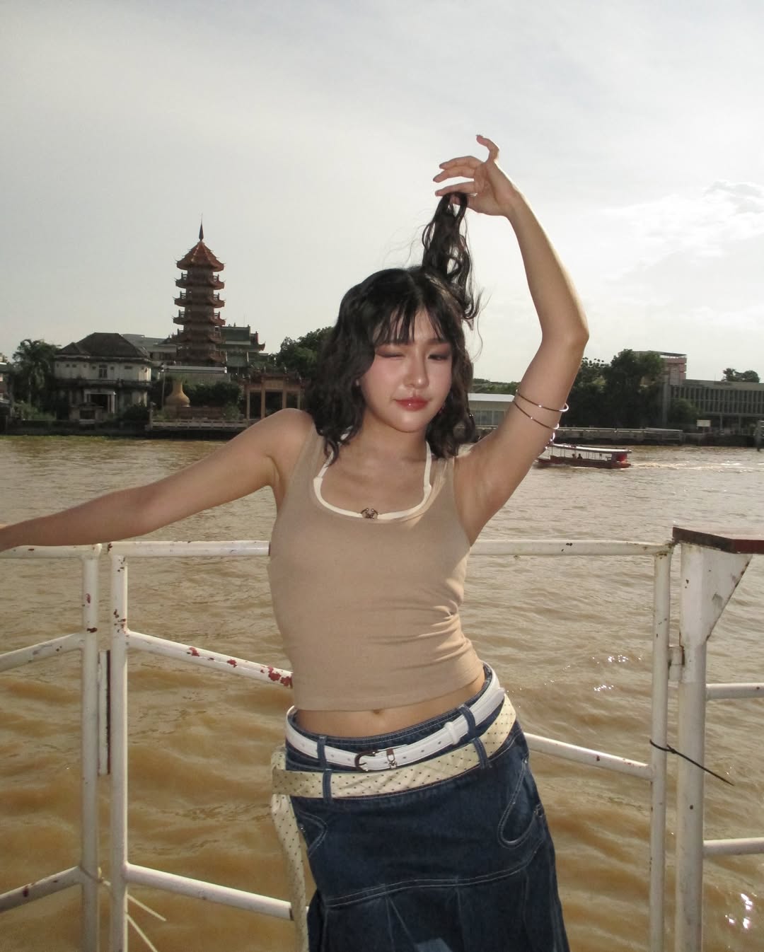 เจนนิษฐ์ โอ่ประเสริฐ