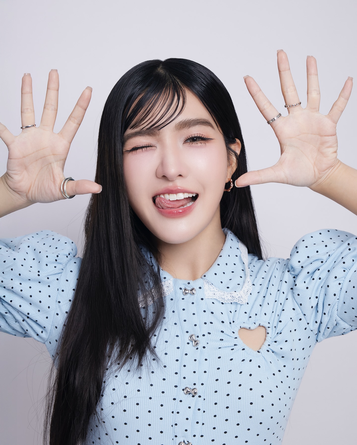 เจนนิษฐ์ โอ่ประเสริฐ