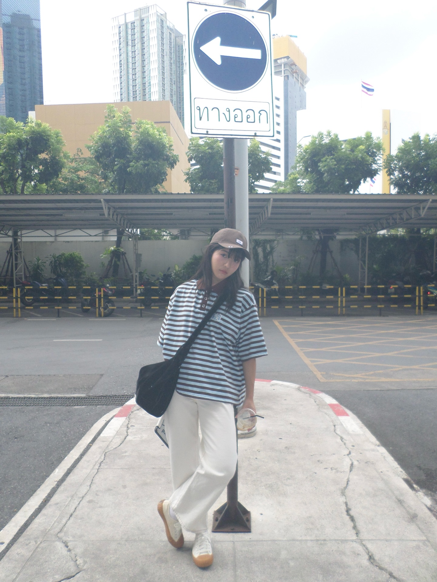 เจนนิษฐ์ โอ่ประเสริฐ