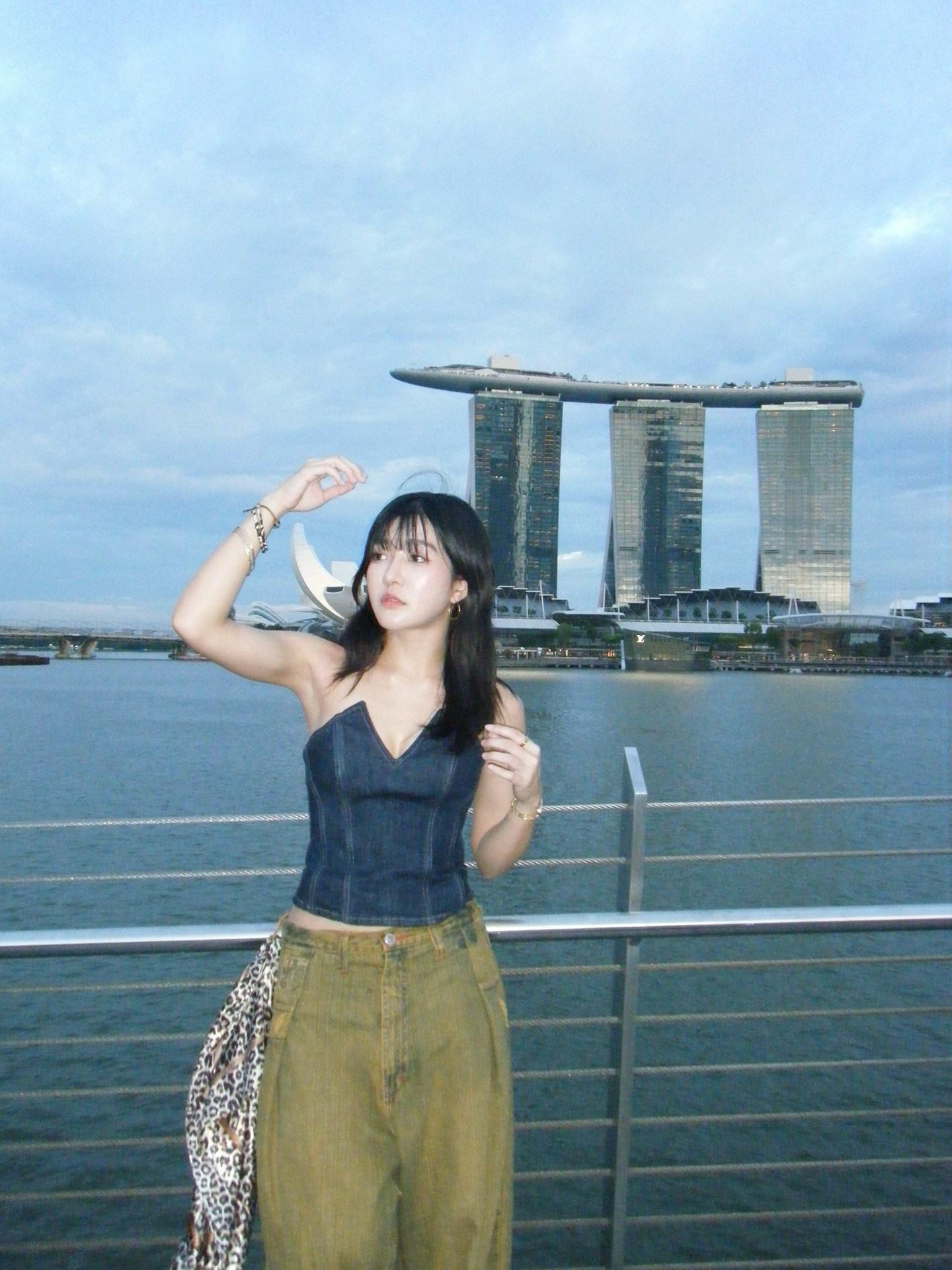 เจนนิษฐ์ โอ่ประเสริฐ
