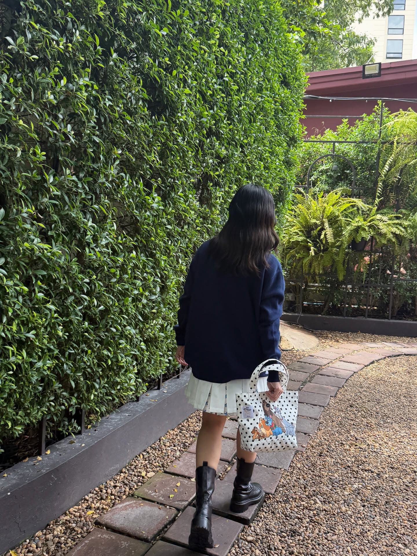 เจนนิษฐ์ โอ่ประเสริฐ