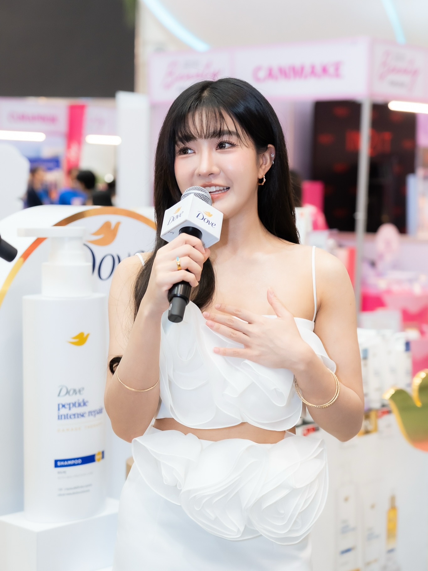 เจนนิษฐ์ โอ่ประเสริฐ