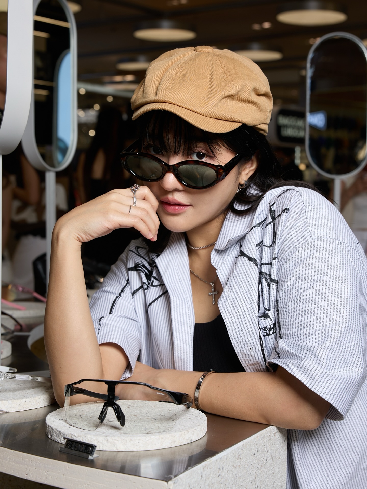 เจนนิษฐ์ โอ่ประเสริฐ