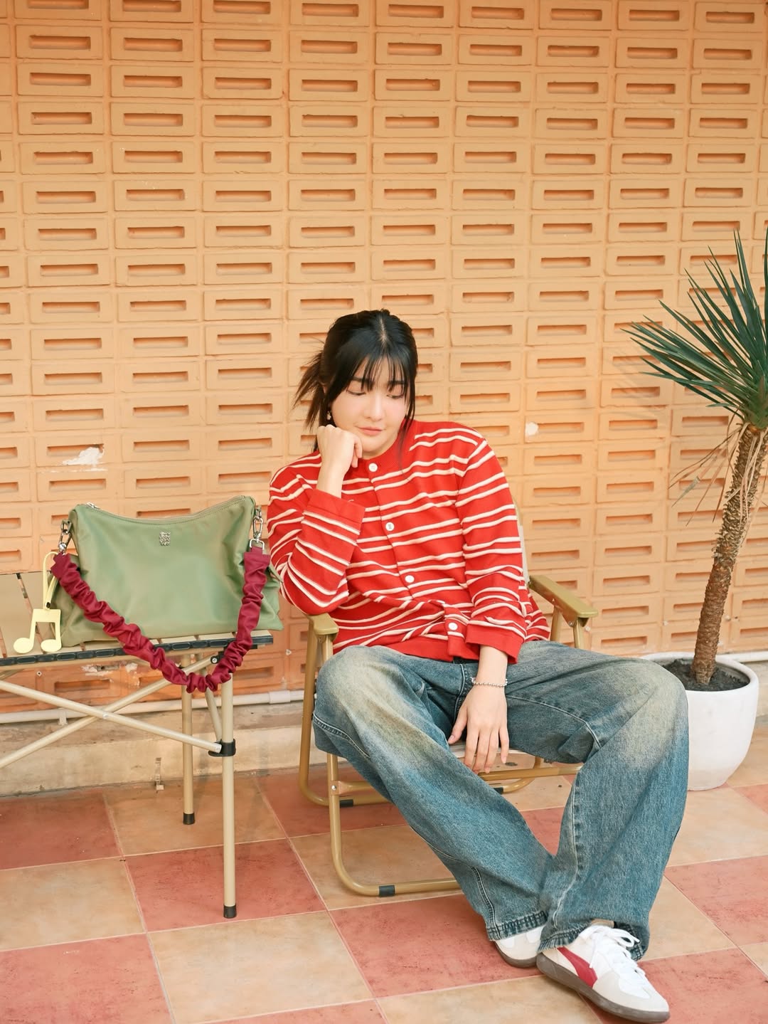 เจนนิษฐ์ โอ่ประเสริฐ