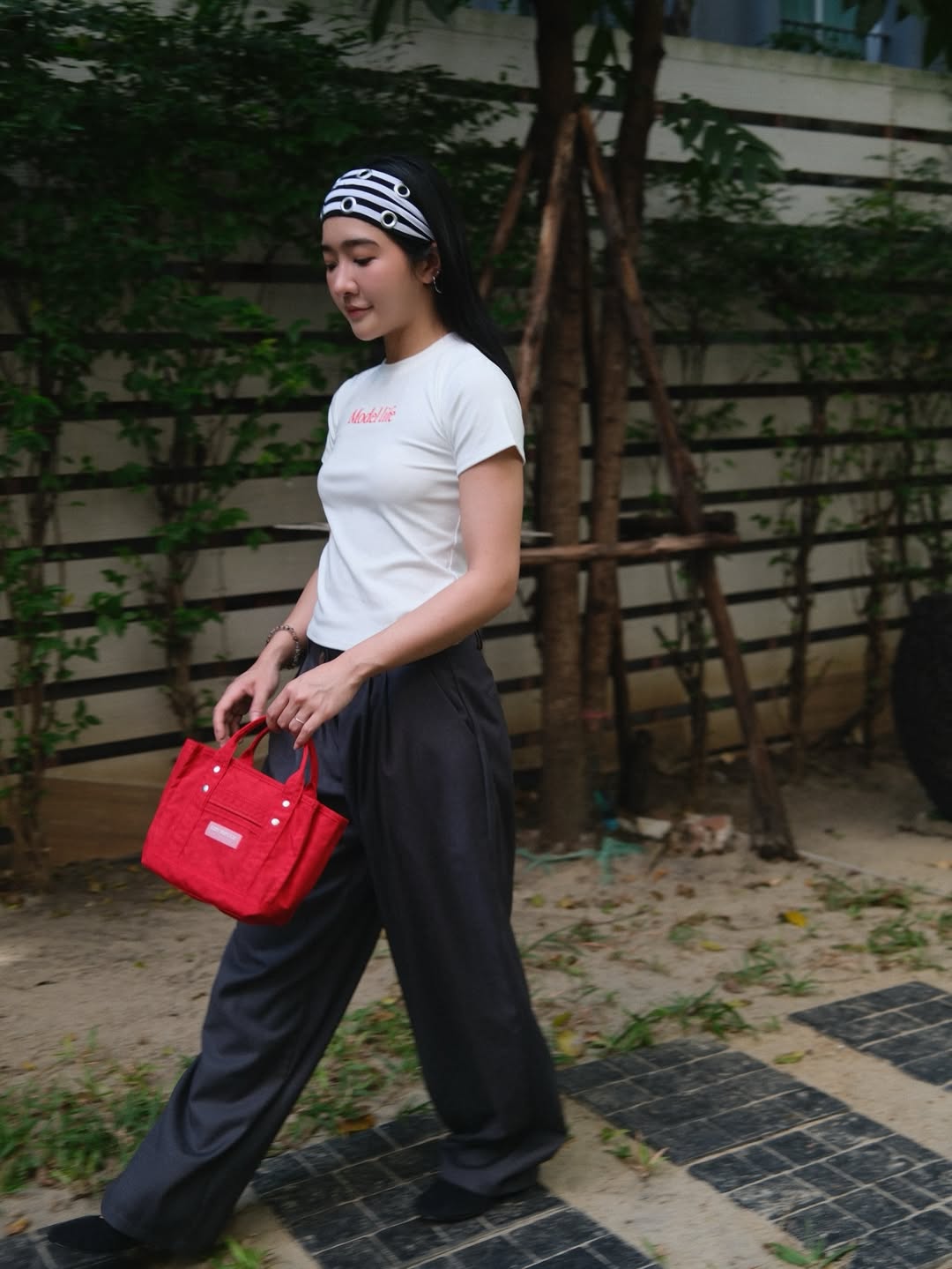 เจนนิษฐ์ โอ่ประเสริฐ