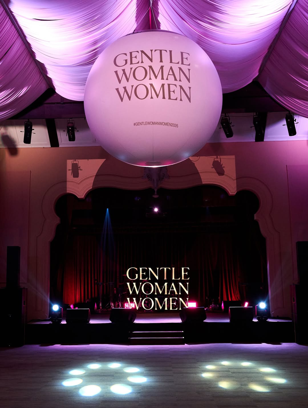 เจนนิษฐ์ โอ่ประเสริฐ