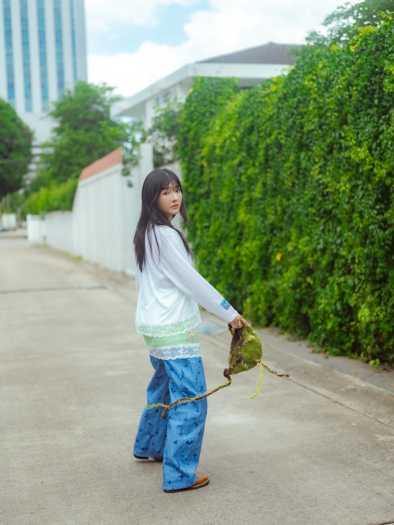เจนนิษฐ์ โอ่ประเสริฐ