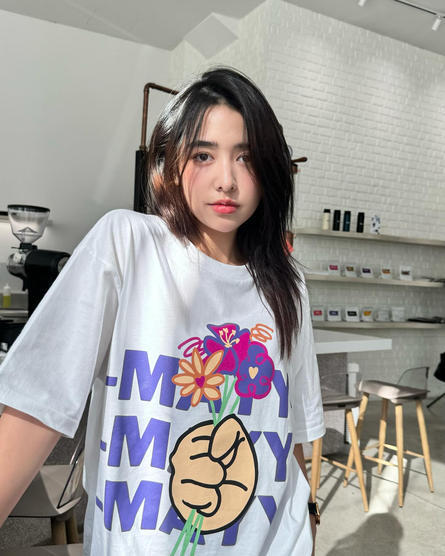 เจน - กุลจิราณัฐ อินทรศิลป์