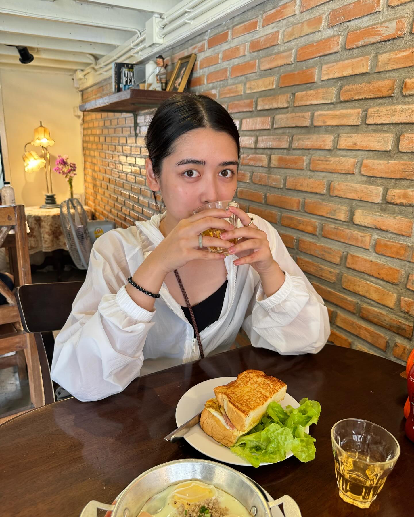 เจน - กุลจิราณัฐ อินทรศิลป์