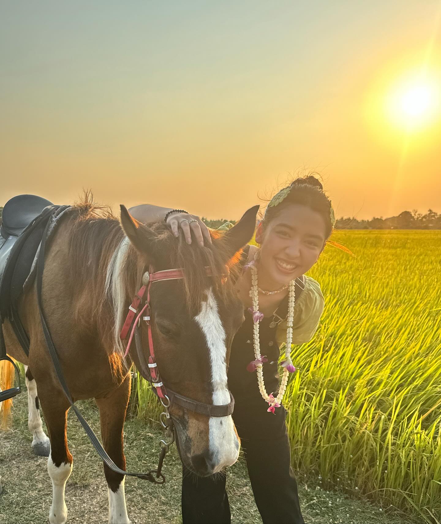 เจน - กุลจิราณัฐ อินทรศิลป์