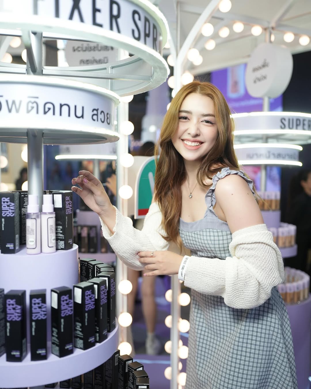 เจน - กุลจิราณัฐ อินทรศิลป์