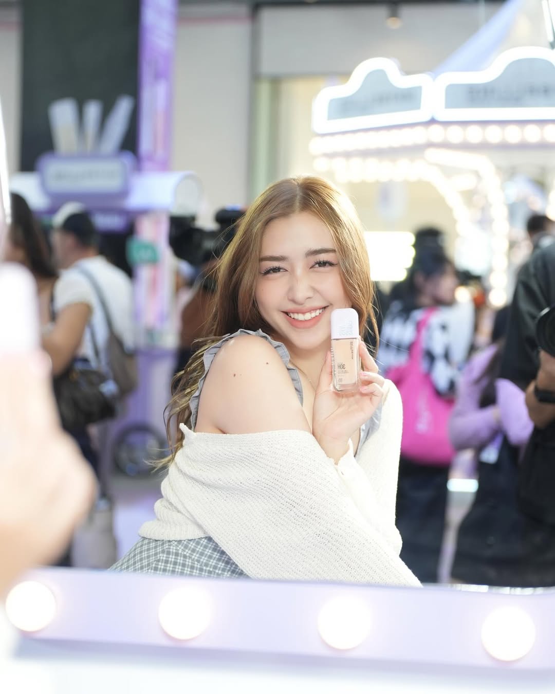 เจน - กุลจิราณัฐ อินทรศิลป์