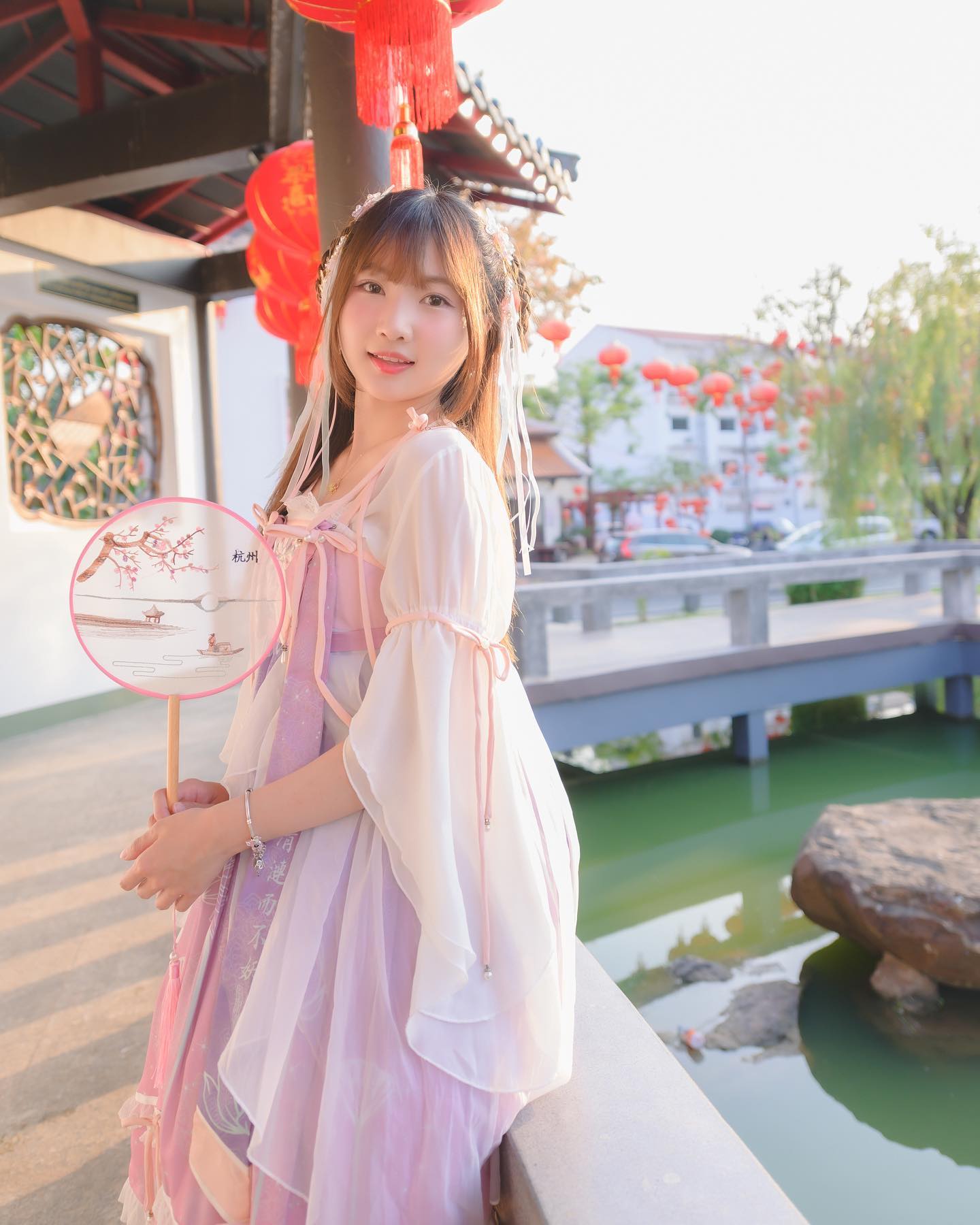 ไข่มุก - วรัทยา ดีสมเลิศ