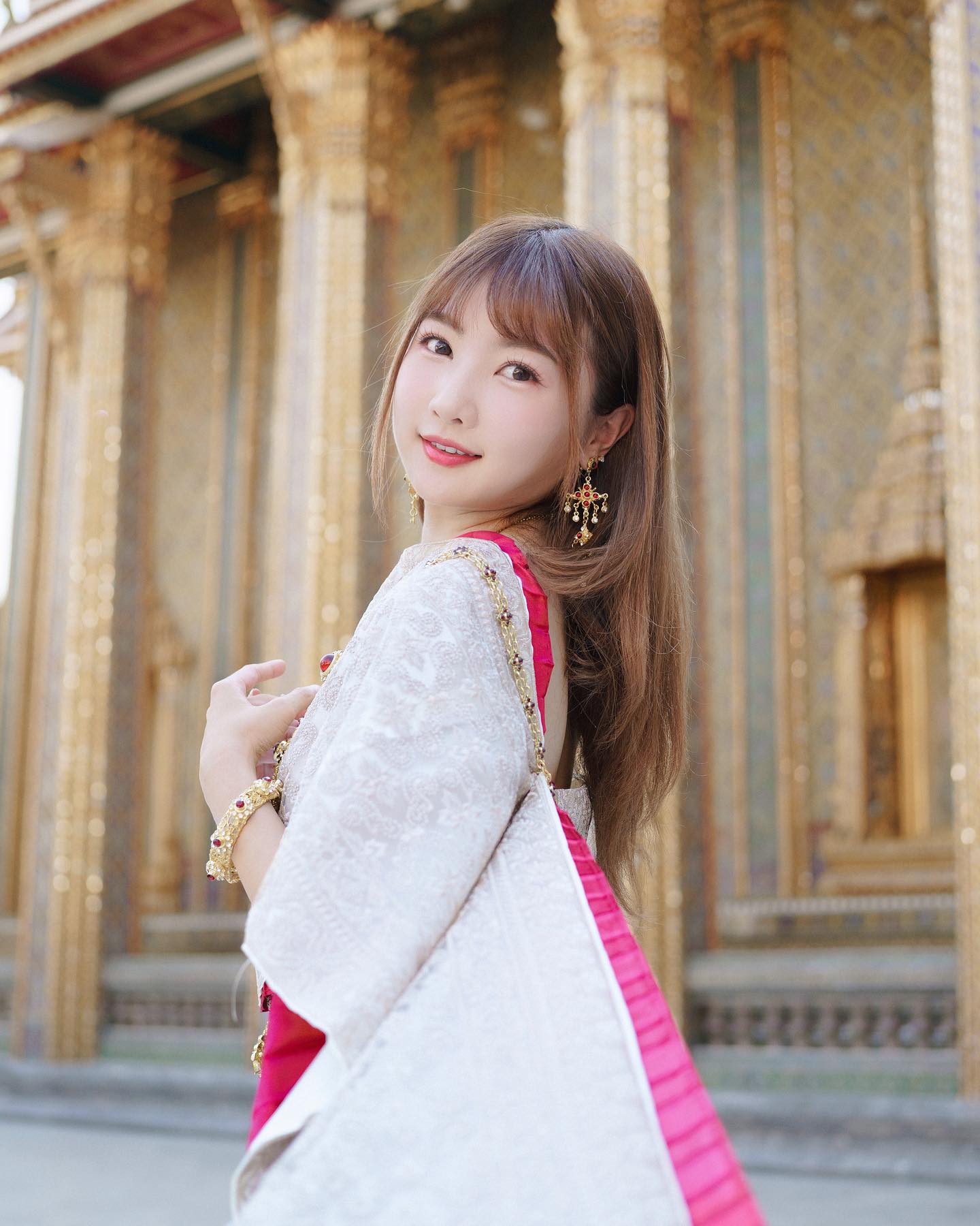 ไข่มุก - วรัทยา ดีสมเลิศ