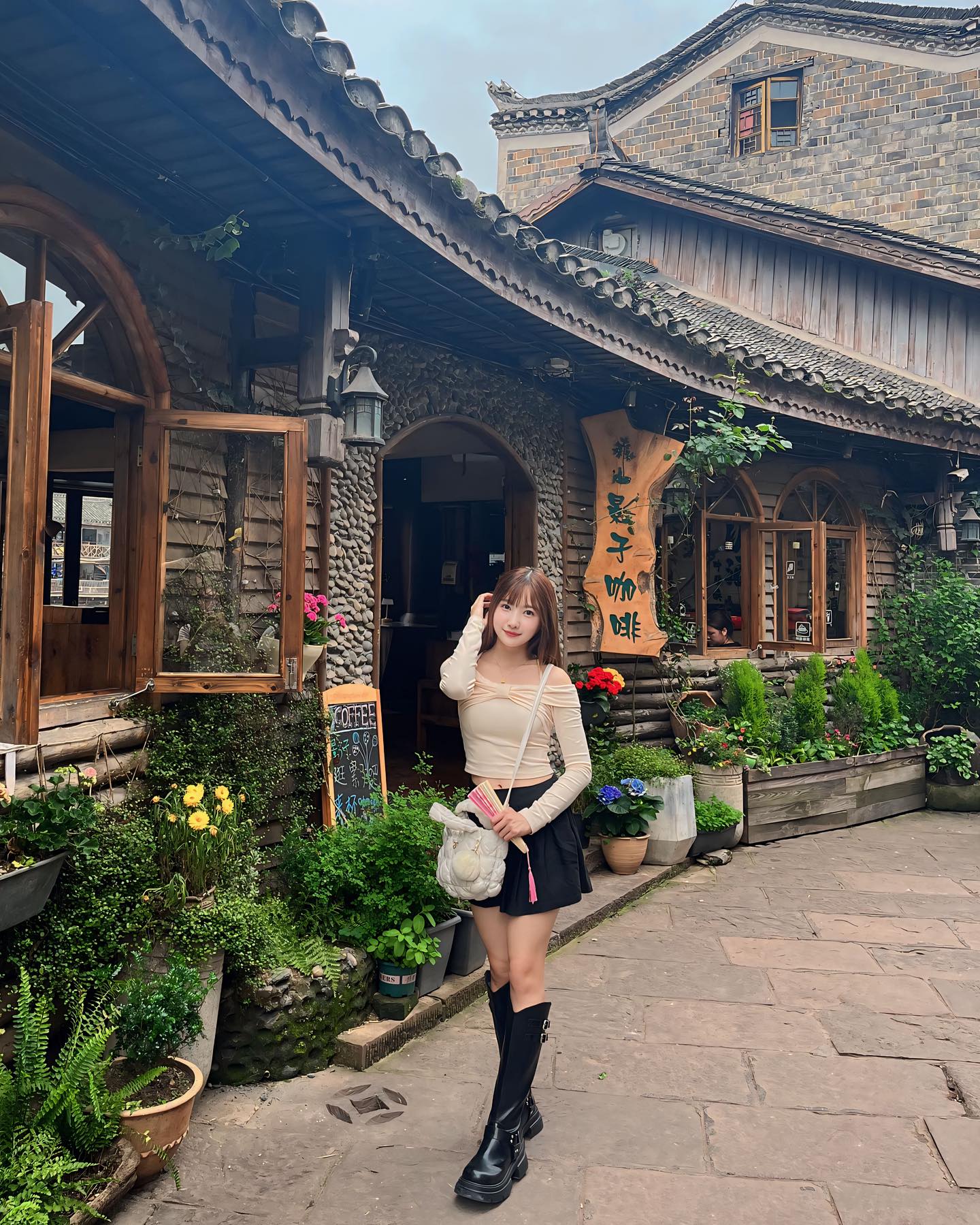 ไข่มุก - วรัทยา ดีสมเลิศ