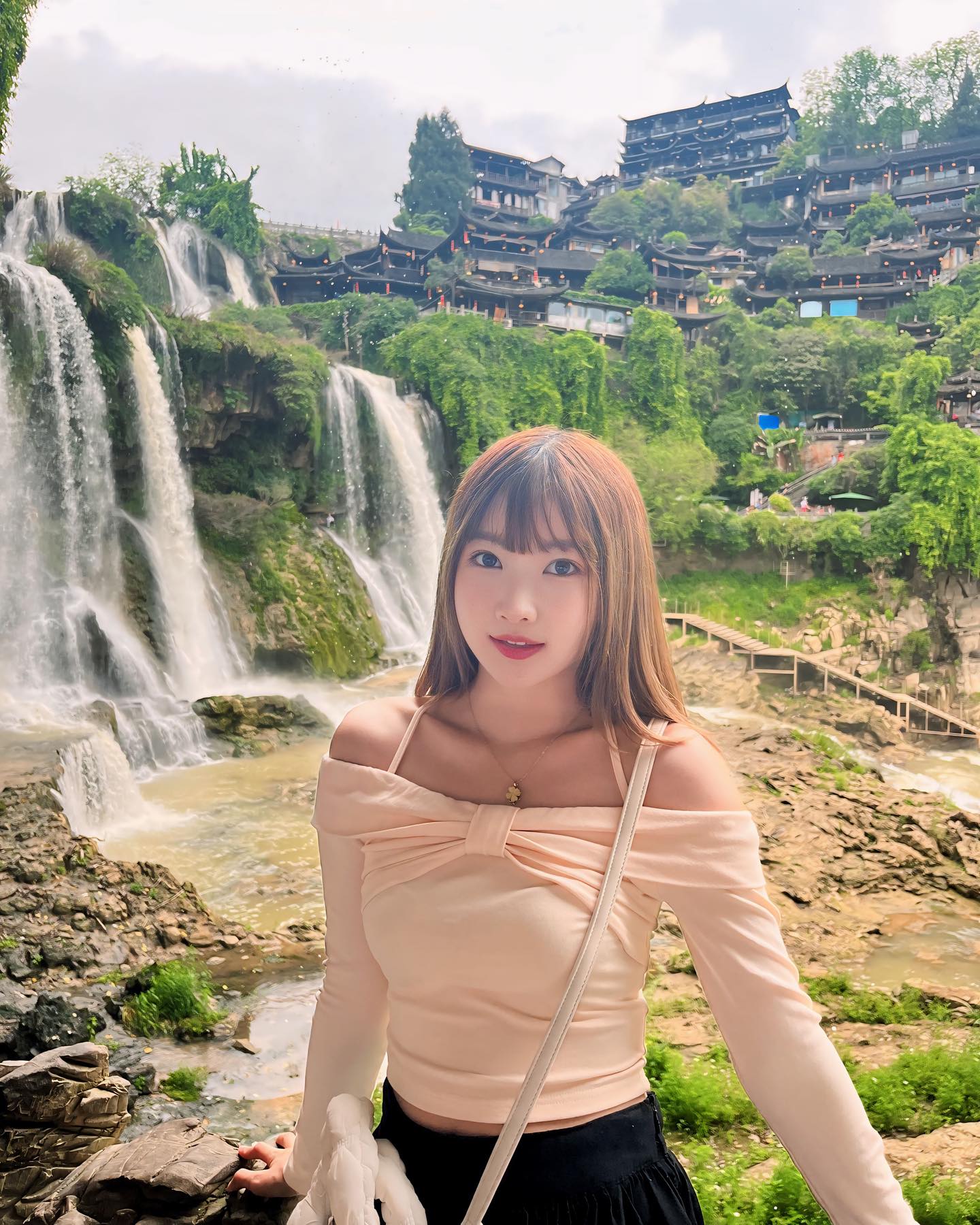 ไข่มุก - วรัทยา ดีสมเลิศ