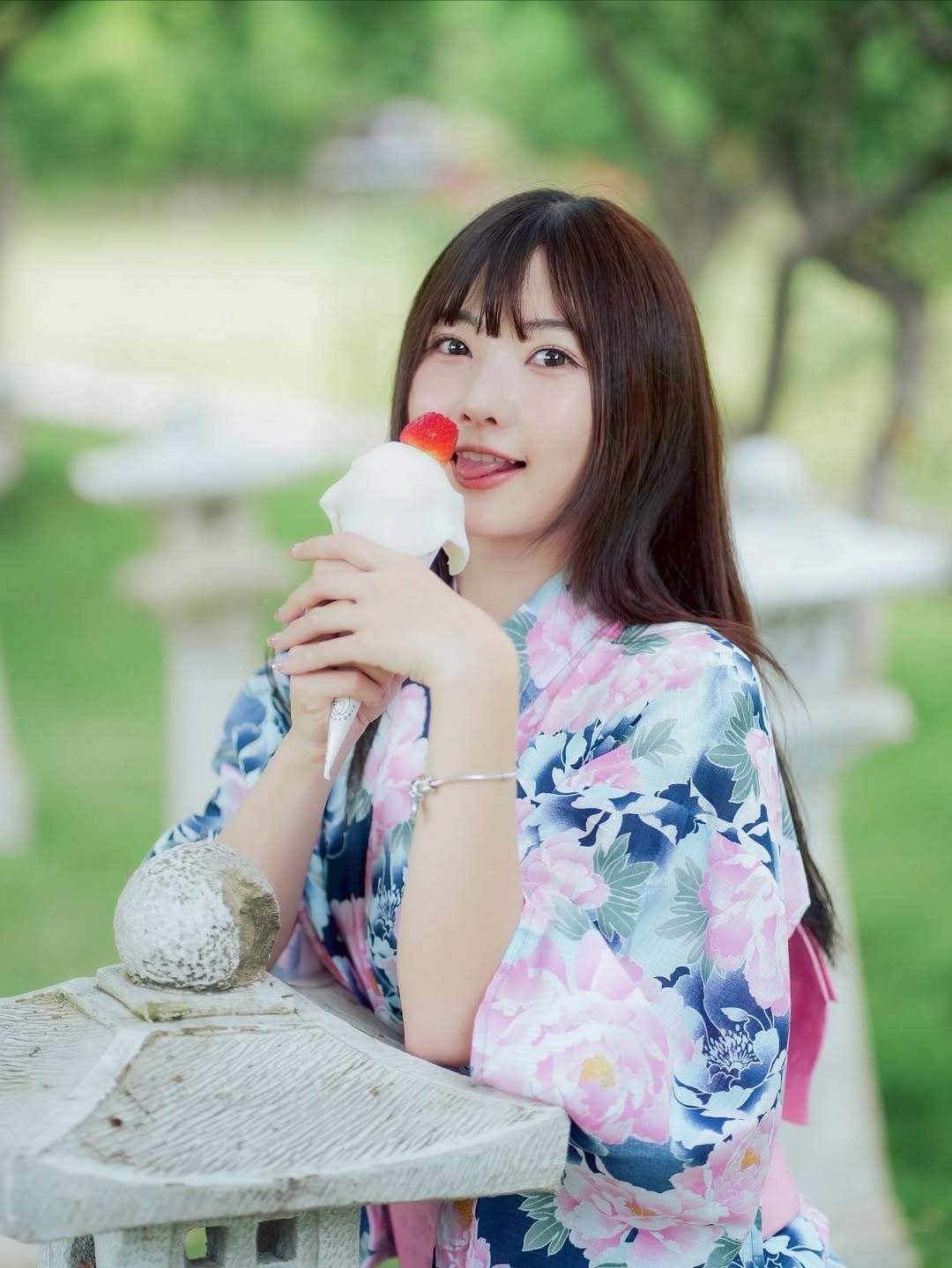 ไข่มุก - วรัทยา ดีสมเลิศ